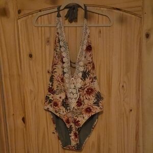 Kona Sol Green And Pink Floral Print Swimsuit-Never Worn